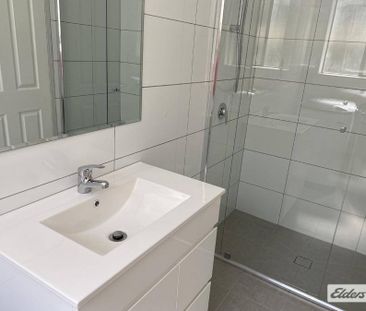 Modern living combined with city convenience - Photo 1