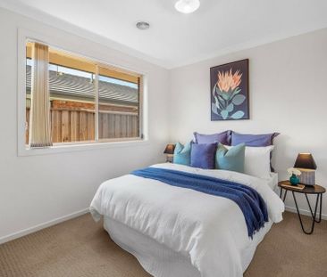 18 Riley Terrace, Tarneit VIC, Belconnen - Photo 6