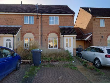 2 bedroom semi-detached house to rent - Photo 2