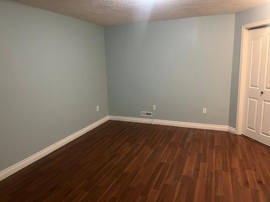 4 Bedroom Duplex with Single Attached Garage - Photo 1