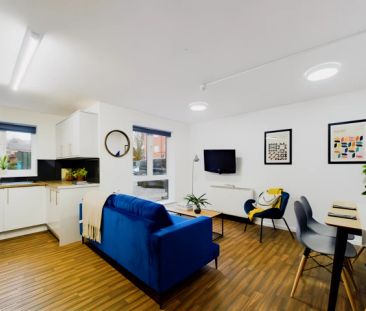 4 Bedroom House - Photo 1
