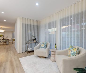 Luxury Family Living Redefined in Ormiston - Designer Renovation wi... - Photo 2