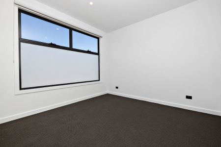 2/99 Seaview Avenue, Safety Beach. - Photo 3