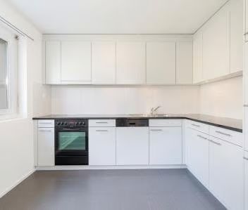 3.5 Zimmer, 100 m², 2. Stock - Photo 1