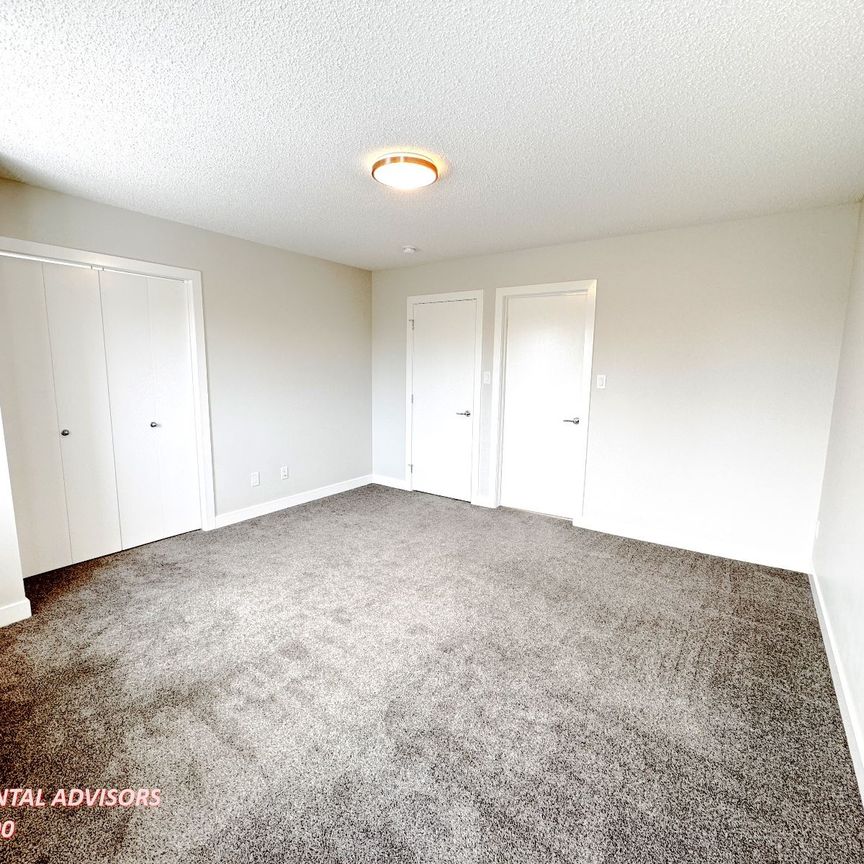 #15 1051 Graydon Hill Boulevard Southwest - Photo 1