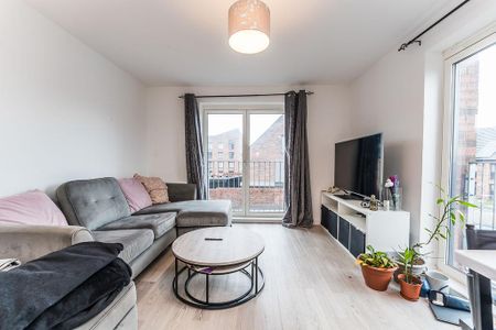 2 bedroom flat to rent - Photo 3