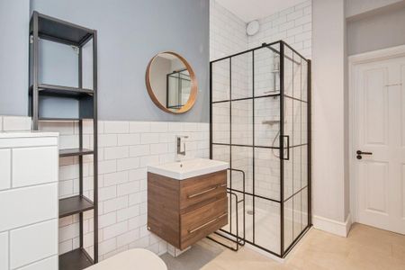 4 bedroom terraced house to rent - Photo 4