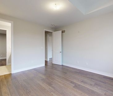 For Lease - 138 Crane Street, Aurora, Ontario - Photo 4