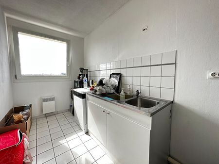 Location Appartement 2 pièces 50m² - Photo 3