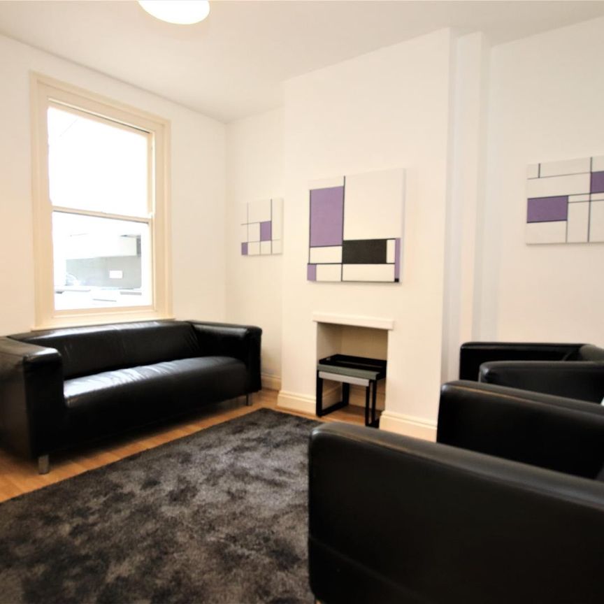 Thornbank Place, Oldfield Park, Bath - Photo 1