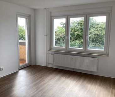 Miet mich - individuelle 2-Zimmer-Wohnung mit Balkon - Foto 1