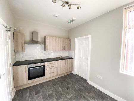 Room 1, 7 Coronation Road, Balby - Photo 5