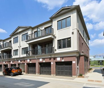 For Lease - 54 Matawin Lane, Richmond Hill, Ontario - Photo 3