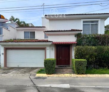 Casa en renta en Jardín Real, Zapopan, Jalisco - Photo 3