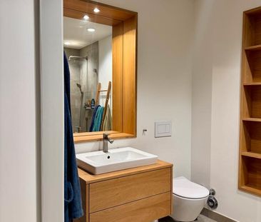 Zwischenmiete möbilerte, moderne 2-Zimmer-Wohnung - Photo 1