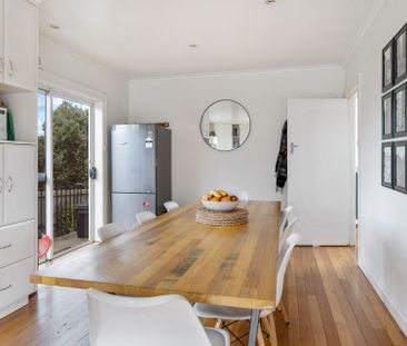 Generous Family Home in Convenient Location - Photo 3