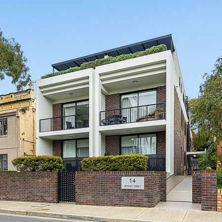 FULLY FURNISHED STUDIO - Photo 3