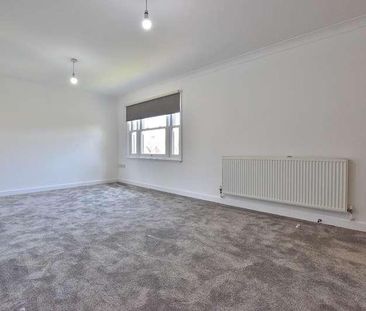 Chequers Lane, Dunmow, CM6 - Photo 6