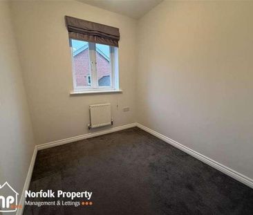 Queen Hill, NR8 - Photo 3