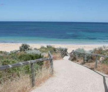 BEAUTIFUL BEACHSIDE ESCAPE - Photo 5