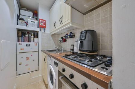 1 bedroom flat to rent - Photo 5