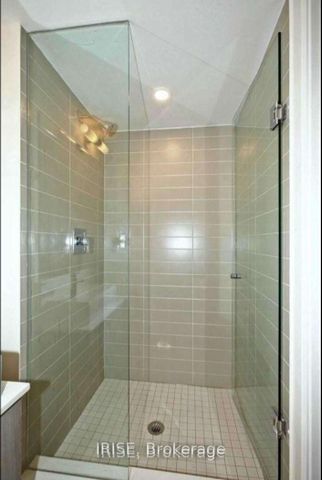 For Lease - 576 Front Street Unit# 813e, Toronto, Ontario - Photo 4