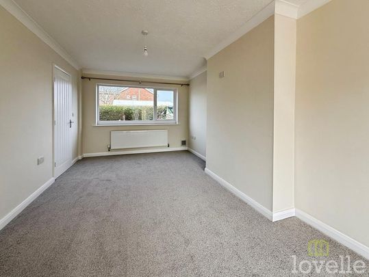 3 bedroom semi-detached house to rent - Photo 1