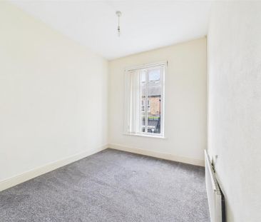 3 bedroom apartment to rent - Photo 1