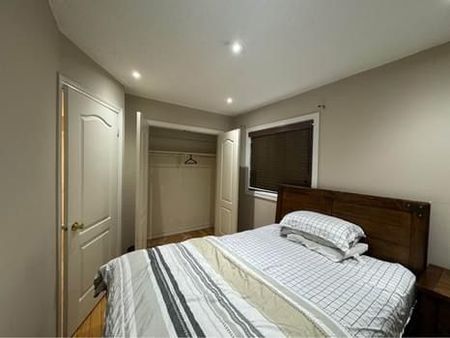 For Lease - 866 Khan Crescent, Mississauga, Ontario - Photo 3