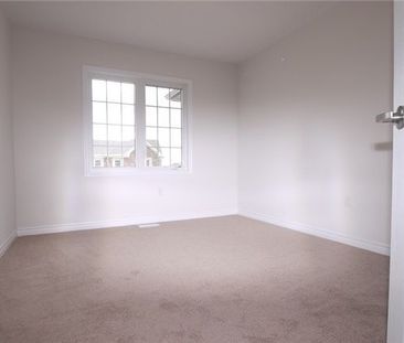 For Lease - 37 Dregde Court, Milton, Ontario - Photo 2