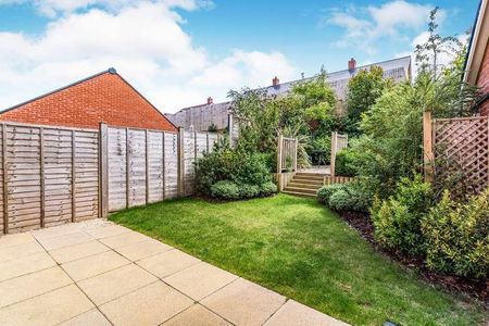 Kingsman Drive, Botley, SO32 - Photo 2