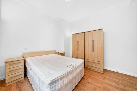 Lighthouse Apartments, Commercial Road, London, E1 - Photo 4