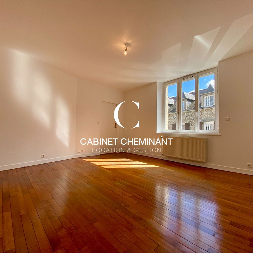 Location Appartement 4 pièces 96m² - Photo 1