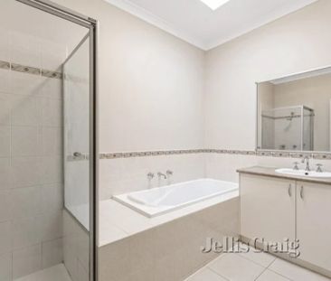 56 Greene Street, South Kingsville VIC 3015 - Townhouse For Rent | ... - Photo 6