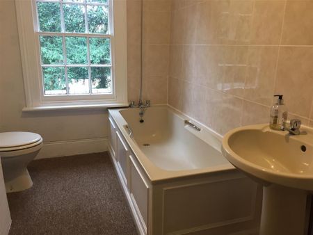 Barrack Square - Photo 5