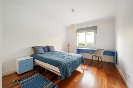 3 Bedroom Apartment with swimming pool, São João do Estoril, Cascais - Photo 3