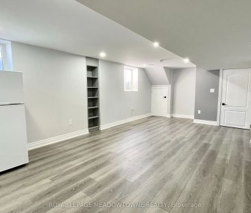 4 Keats Avenue #Bsmt - Photo 3