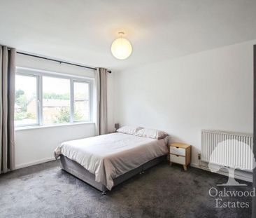 2 bedroom maisonette to rent - Photo 3
