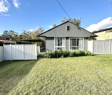 Creekfront, Single Level Family Home!! - Photo 2