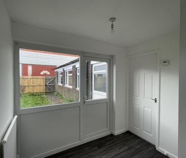 3 bedroom bungalow to rent - Photo 3