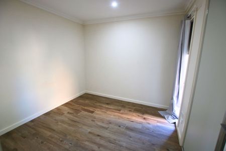 Modern Ground level villa unit - Photo 3