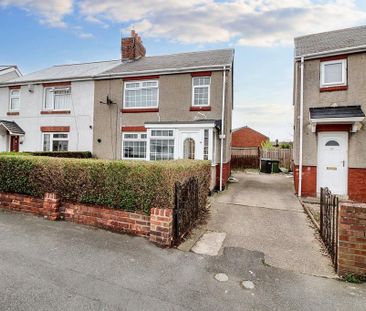 3 bedroom semi-detached house to rent - Photo 2