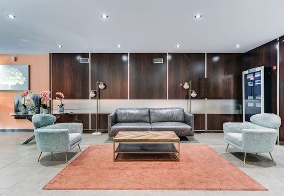 2125 Saint-Marc Street, Montréal, QC - Photo 1