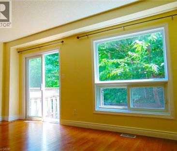 214 SNOWDROP Crescent, Kitchener, Ontario, N2E4C2 - Photo 2