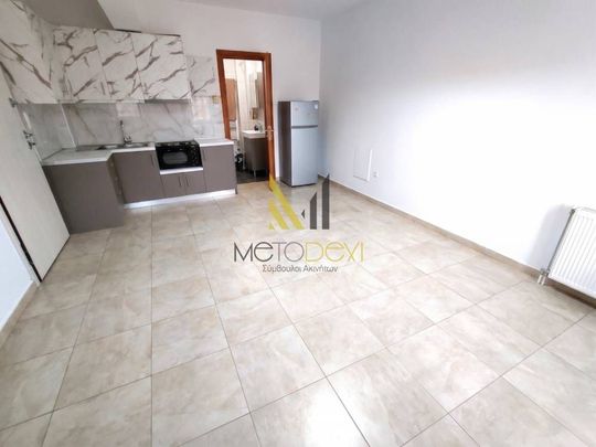 Studio/Γκαρσονιέρα για ενοικίαση - Συκιές, - Photo 1