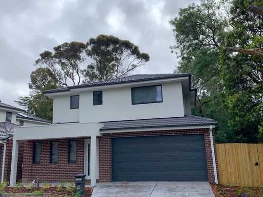 28 Ross Crescent, Heathmont - Photo 1