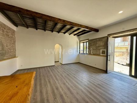 Moradia T2 em Viana do Castelo - Photo 2