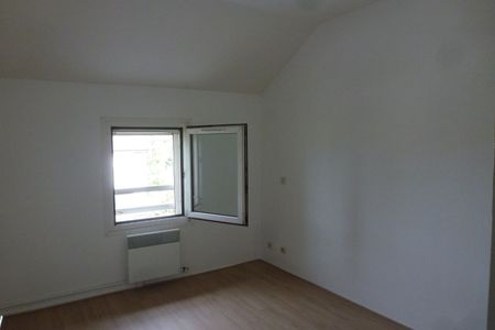 Appartement À Louer 2 Pièces , 32 M² - Photo 3