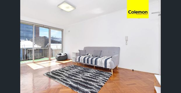 Sunny Top Floor Unit - Photo 1