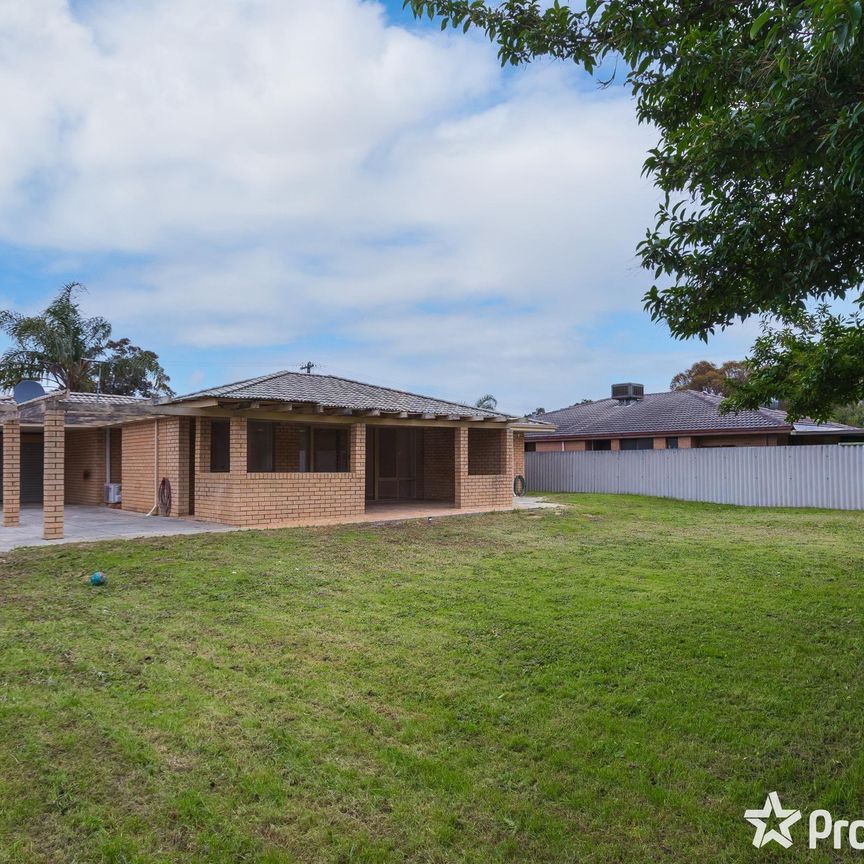 34 Pelham Street, Armadale WA 6112 - Photo 1